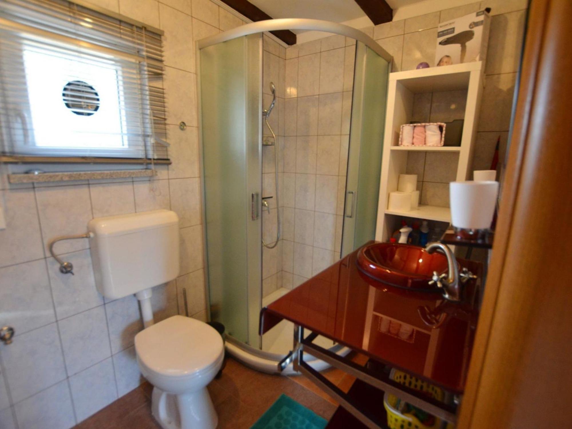 Three Bedroom With Pool Vikendica *