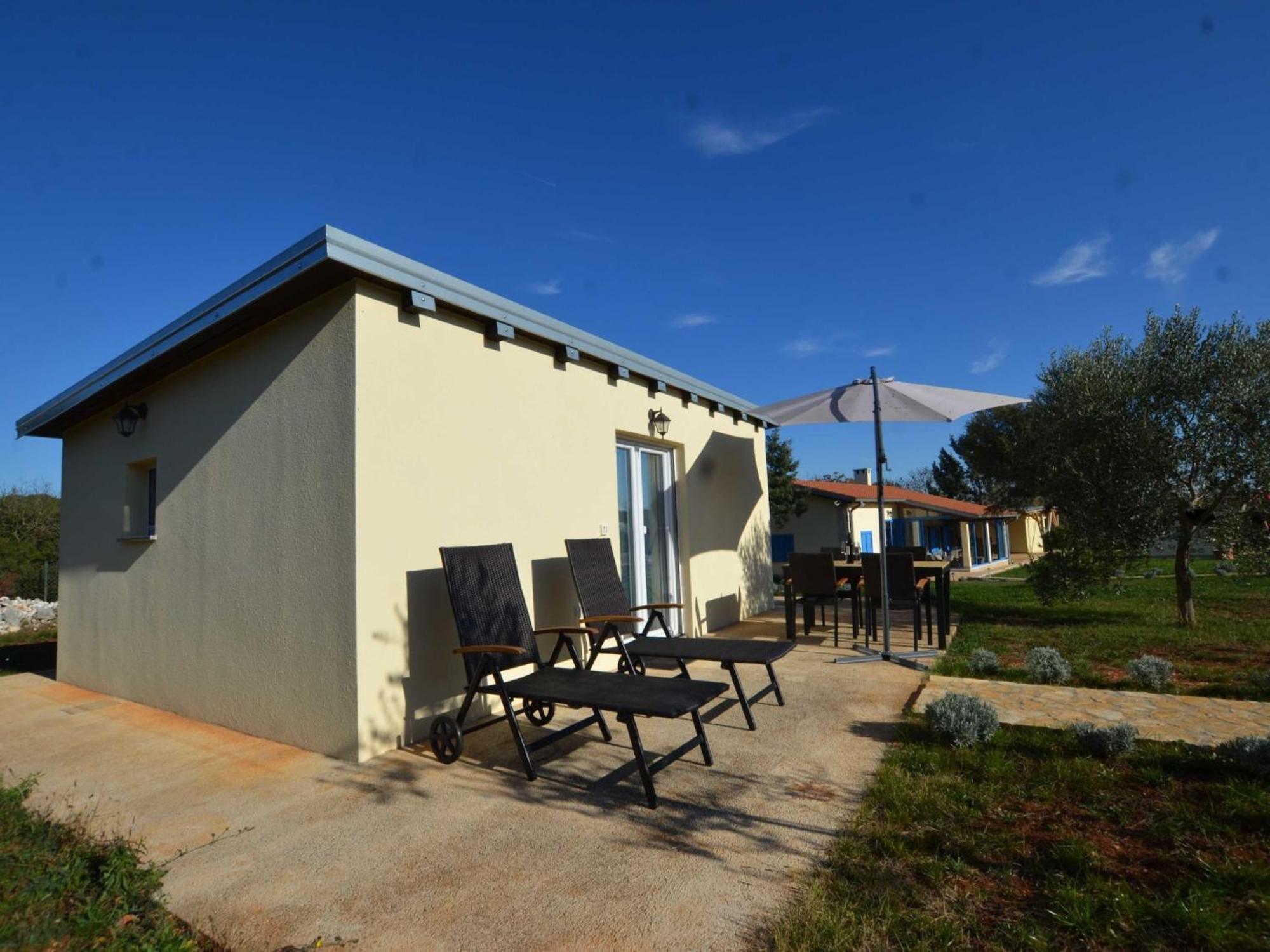 Three Bedroom With Pool Vikendica